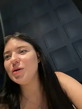Angela Fosterr online show from November 2025 07:40:02 PM