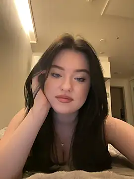 Angela Fosterr online show from March 2026 07:23:02 PM