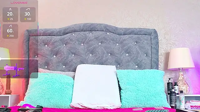 ZafiroClean online show from December 2025 07:29:02 PM