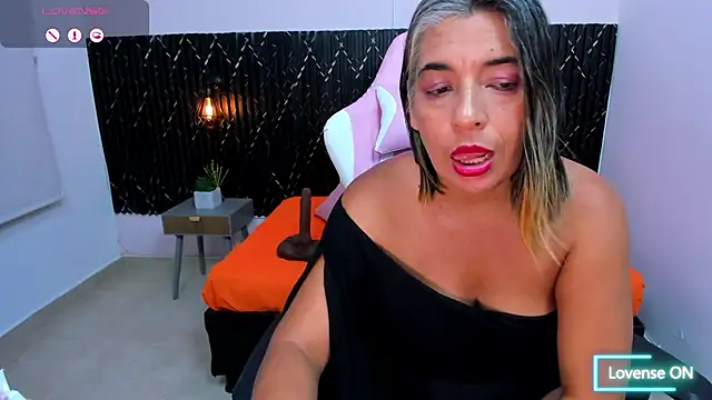 Snapshot of tammy_lynn69 chatting on March 2025 09:15:02 PM tammy lynn69 online show from March 2025 09:15:02 PM