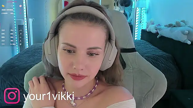 Vikki Cheese online show from March 2025 05:00:02 AM