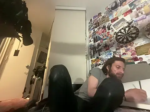 DownstairsSky online show from May 2026 03:37:01 AM
