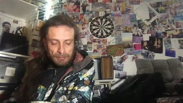 DownstairsSky online show from November 2025 08:47:01 AM