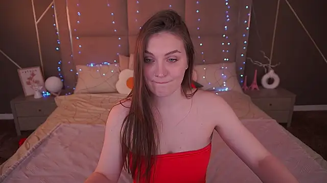 EmmyCharmm online show from March 2026 06:43:02 AM