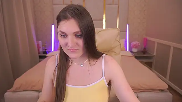 EmmyCharmm online show from March 2025 09:45:02 AM