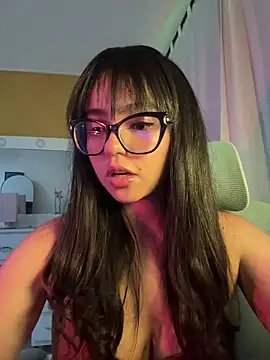 Snapshot of Olivia_xd_ chatting on November 2025 05:32:02 AM Olivia xd online show from November 2025 05:32:02 AM