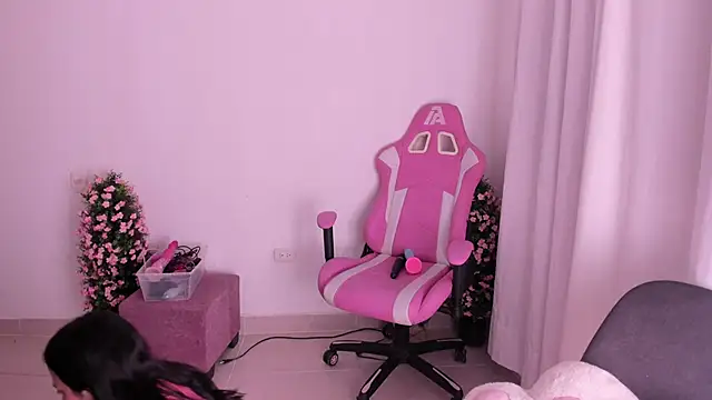 keissy rincon  online show from December 2025 01:16:02 AM