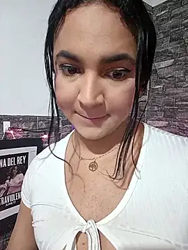 Andrys  online show from April 2026 08:38:01 PM