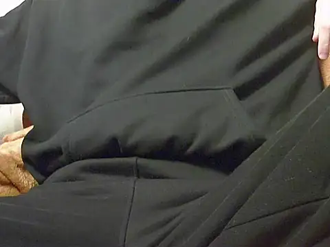 wirytynum online show from November 2025 02:39:02 PM