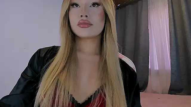 Snapshot of Keendall__ chatting on October 2025 02:38:02 PM Keendall   online show from October 2025 02:38:02 PM