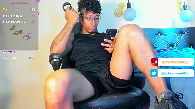 FuckHardlove online show from January 2025 06:07:01 PM
