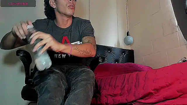 FuckHardlove online show from September 2025 06:15:01 PM
