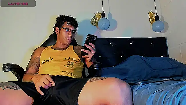FuckHardlove online show from March 2025 11:04:01 PM