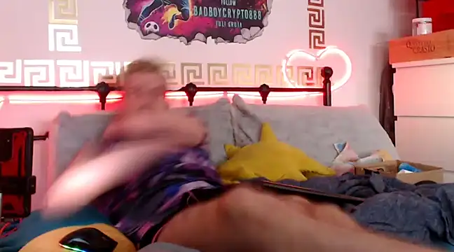 Snapshot of erotico69xxx chatting on March 2025 05:24:02 PM erotico69xxx online show from March 2025 05:24:02 PM