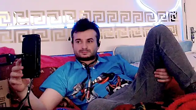 Snapshot of erotico69xxx chatting on November 2025 02:54:01 PM erotico69xxx online show from November 2025 02:54:01 PM