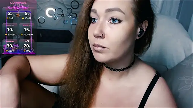 tia meow online show from November 2025 02:15:01 AM