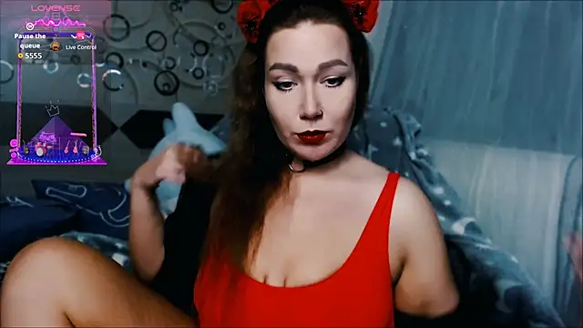 Snapshot of tia_meow chatting on October 2025 10:33:01 PM tia meow online show from October 2025 10:33:01 PM