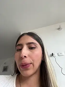 Ameellie online show from March 2026 07:23:02 PM