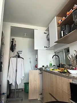 Ameellie online show from December 2025 05:11:01 PM