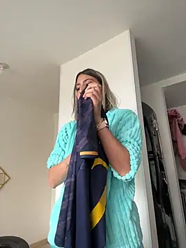 Ameellie online show from January 2026 04:10:02 PM