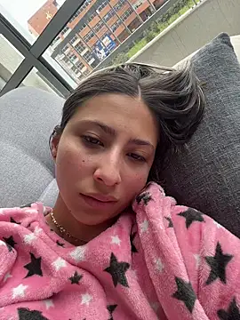 Ameellie online show from February 2026 04:09:02 PM