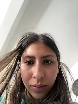 Ameellie online show from April 2026 04:11:01 PM
