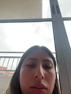 Ameellie online show from March 2026 04:47:01 PM