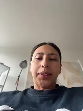 Ameellie online show from April 2026 03:38:01 PM