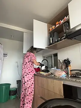 Ameellie online show from February 2026 06:09:01 PM