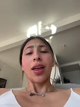 Ameellie online show from May 2026 01:25:02 PM