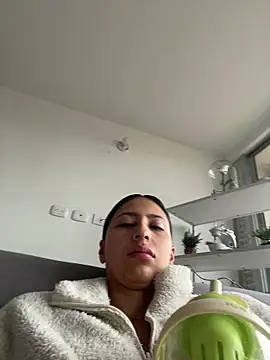 Ameellie online show from March 2026 03:38:02 PM