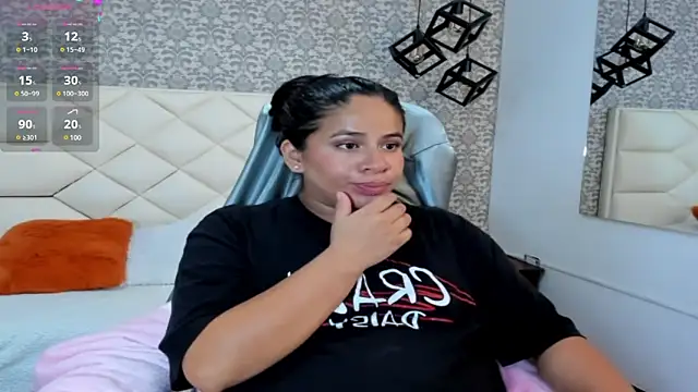 Snapshot of BiancaFlower chatting on December 2024 08:26:02 PM BiancaFlower online show from December 2024 08:26:02 PM