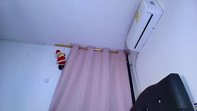 Mia depp online show from February 2026 02:53:01 AM