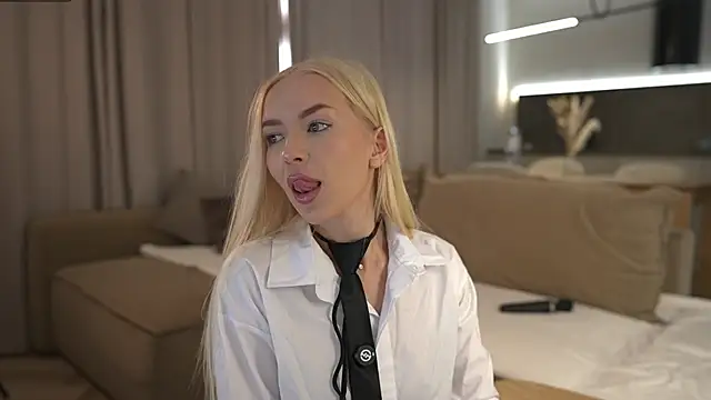 eva m1racle  online show from February 2026 08:08:02 PM