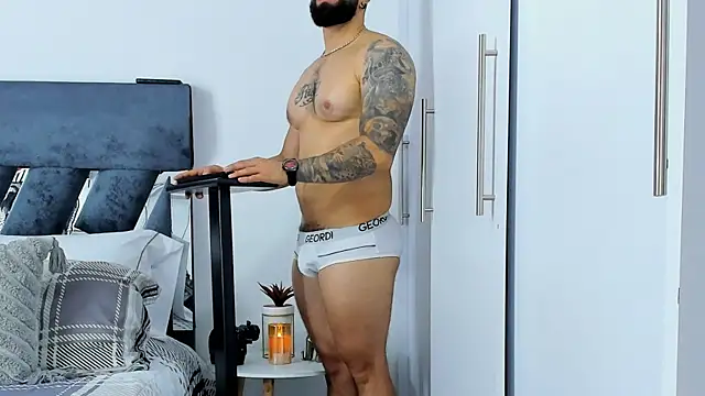 Zack Froone online show from November 2025 01:15:01 PM