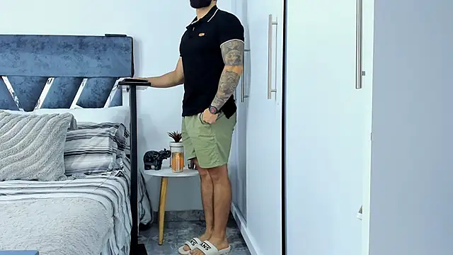 Zack Froone online show from November 2025 12:38:01 PM