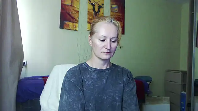 AmellyGrand online show from May 2026 03:23:02 PM