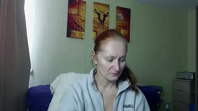 AmellyGrand online show from October 2025 12:26:02 PM