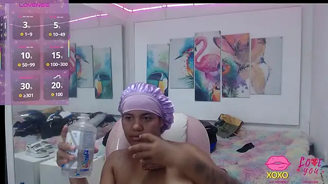 Snapshot of alegriamartinez chatting on October 2025 07:12:01 PM alegriamartinez online show from October 2025 07:12:01 PM