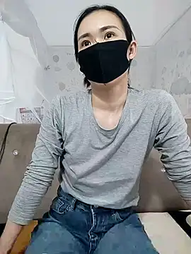 I AM NOT A SLUT online show from September 2025 04:30:01 AM