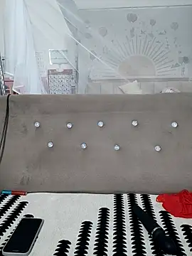 I AM NOT A SLUT online show from November 2025 02:59:01 AM