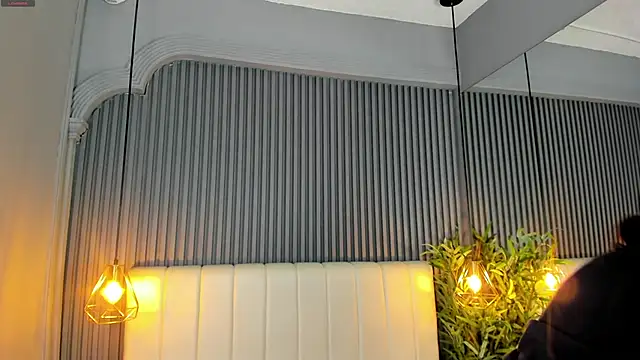 SaraRiley online show from December 2025 10:43:01 PM