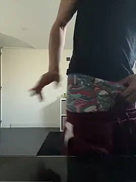 Snapshot of athenphysics chatting on April 2026 04:08:02 PM athenphysics online show from April 2026 04:08:02 PM