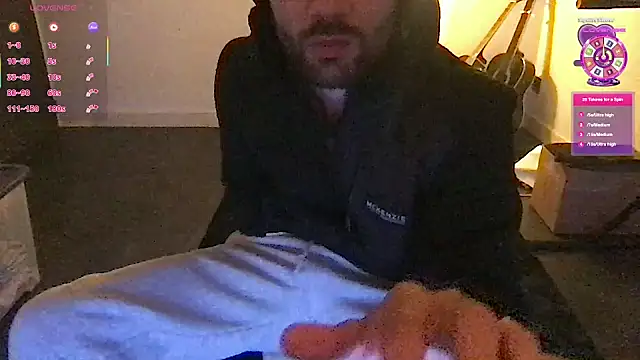 Snapshot of athenphysics chatting on April 2026 07:29:04 PM athenphysics online show from April 2026 07:29:04 PM