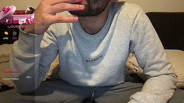 Snapshot of athenphysics chatting on December 2024 01:13:01 PM athenphysics online show from December 2024 01:13:01 PM