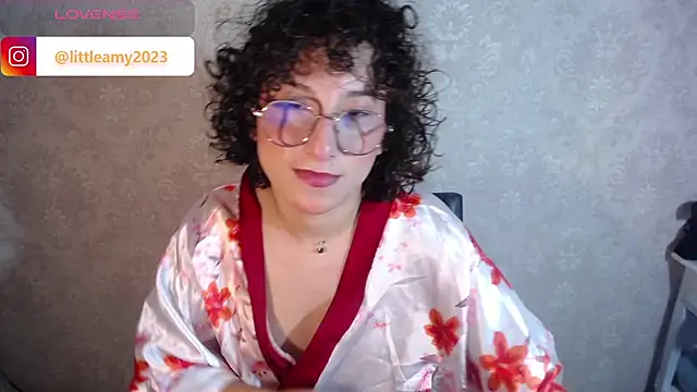 little  amy  online show from March 2025 08:43:01 PM