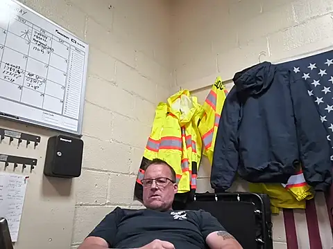 Cockrub1 online show from May 2026 02:24:02 PM