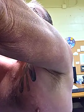 Cockrub1 online show from October 2025 12:37:01 PM