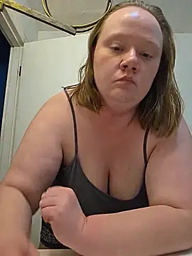 Snapshot of virgieblanca chatting on May 2026 02:39:01 AM virgieblanca online show from May 2026 02:39:01 AM