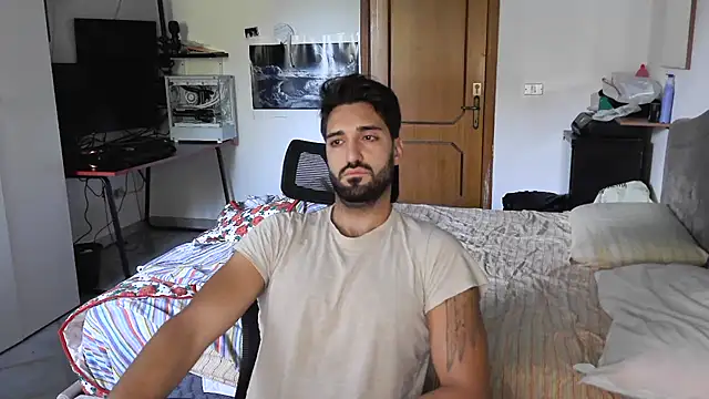 Snapshot of Alexox02 chatting on November 2025 07:44:02 AM Alexox02 online show from November 2025 07:44:02 AM